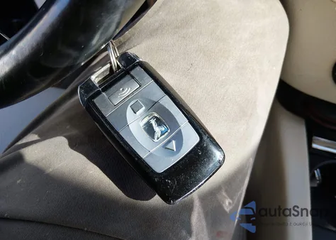 2013 Rolls-Royce Ghost z USA, uszkodzony, nr VIN SCA664L57DUX65932